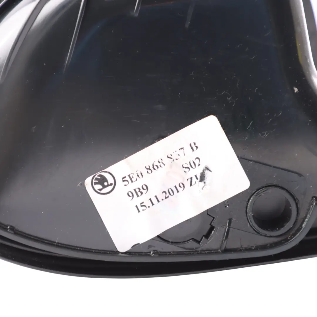 Mk1 Interior Reading Light Panel Sunglasses Holder Storage to Seat Ateca with Part number 5E0868837B Seat Ateca Mk1 Interior Reading Light Panel Sunglasses Holder Storage - SKU 5E0868837B - Part number 5E0868837B