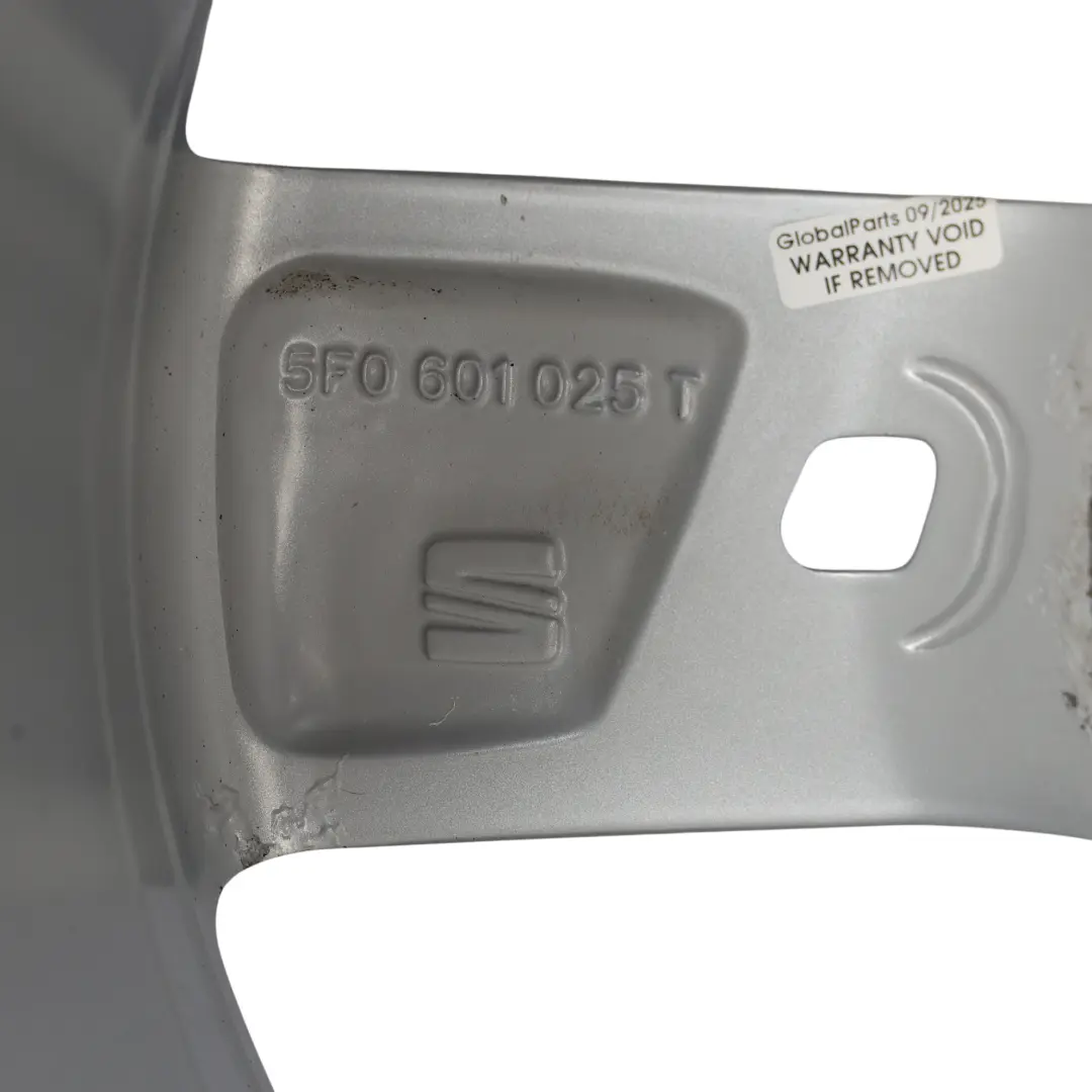 Mk3 5F Silver Wheel Alloy Rim 17" 7J ET:49 Star Spoke to Seat Leon with Part number 5F0601025T Seat Leon Mk3 5F Silver Wheel Alloy Rim 17" 7J ET:49 Star Spoke - SKU 5F0601025T-4 - Part number 5F0601025T