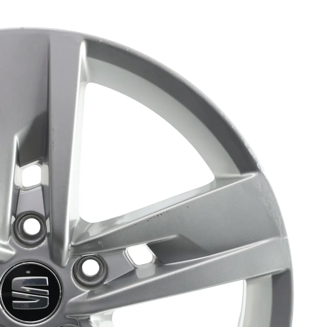 Mk3 5F Silver Wheel Alloy Rim 17" 7J ET:49 Star Spoke to Seat Leon with Part number 5F0601025T Seat Leon Mk3 5F Silver Wheel Alloy Rim 17" 7J ET:49 Star Spoke - SKU 5F0601025T-4 - Part number 5F0601025T