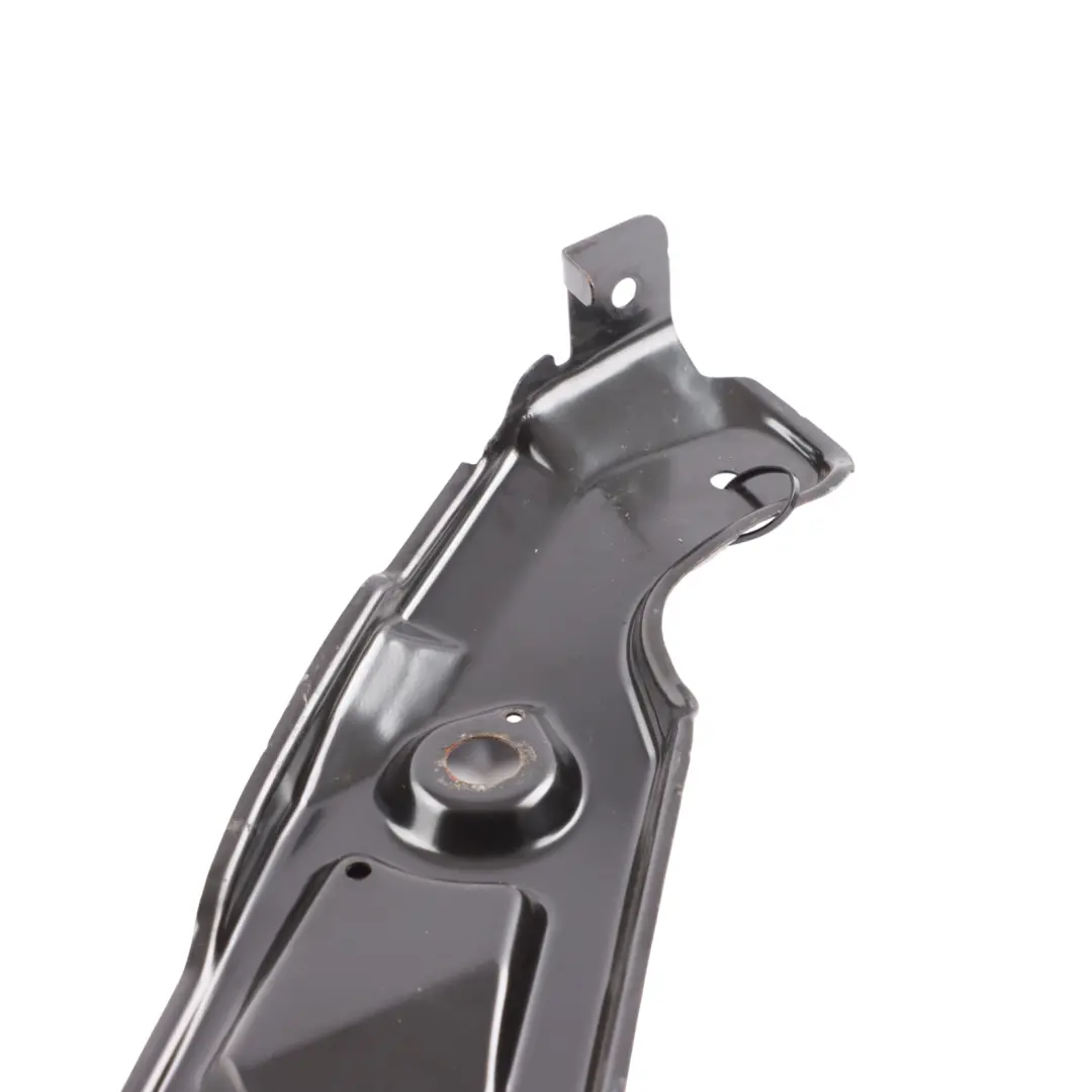 Seat Leon MK3 5F Support Fixation Phare Avant Droit - SKU 5F0806930 - Numéro de pièce 5F0806930