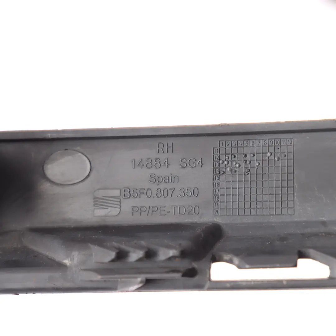 Mk3 5F Fog Light Lamp Support Bracket Holder to Seat Leon with Part number 5F0807350 Seat Leon Mk3 5F Fog Light Lamp Support Bracket Holder - SKU 5F0807350 - Part number 5F0807350