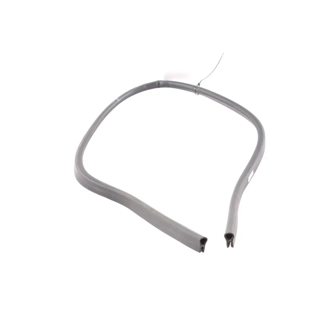 Mk3 5F Hood Sealing Seal Rubber Gasket Bonnet Bulhead Strip to Seat Leon with Part number 5F0823723A Seat Leon Mk3 5F Hood Sealing Seal Rubber Gasket Bonnet Bulhead Strip - SKU 5F0823723A - Part number 5F0823723A