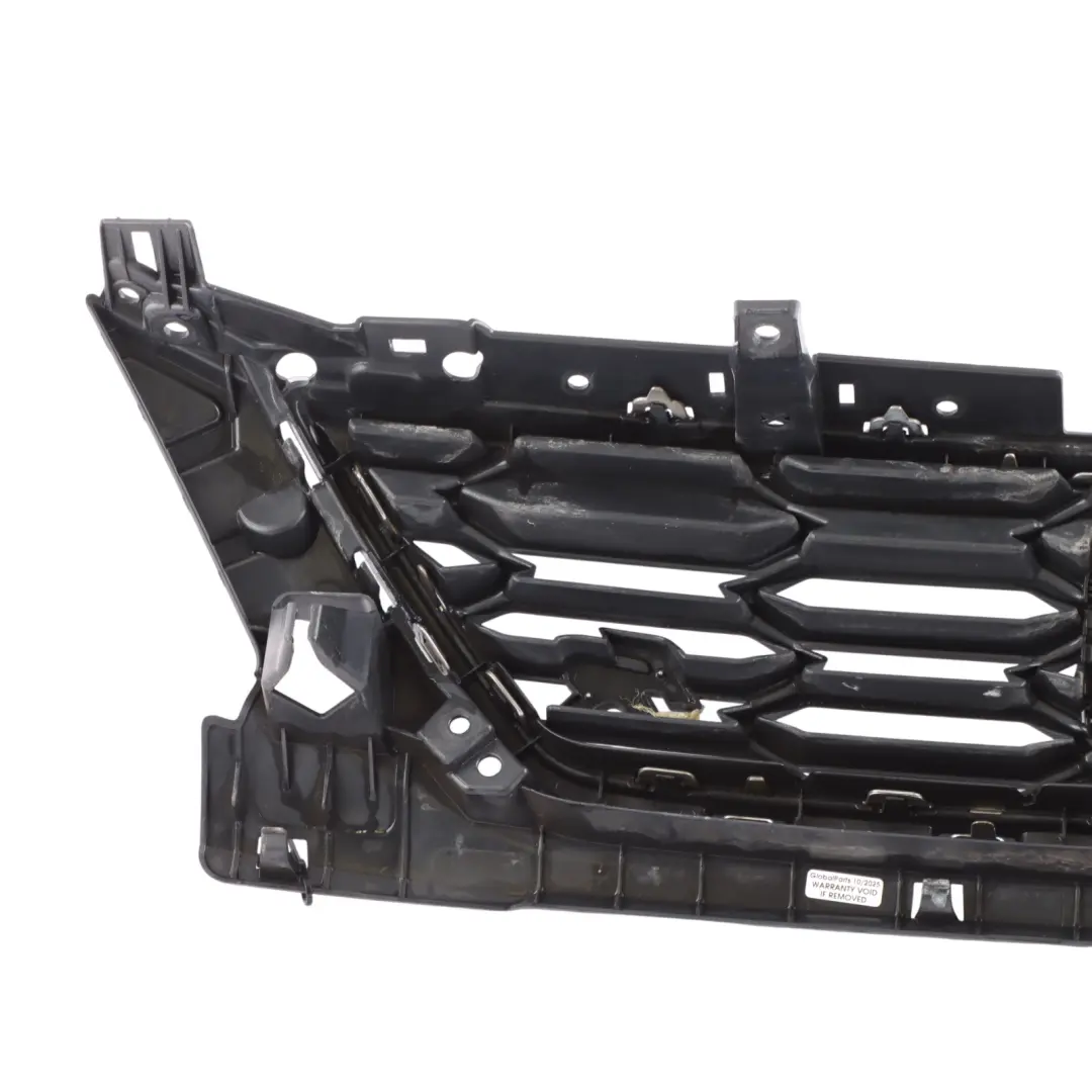 Mk3 5F FR Front Bumper Grille Emblem Logo to Seat Leon with Part number 5F0853654J Seat Leon Mk3 5F FR Front Bumper Grille Emblem Logo - SKU 5F0853654J - Part number 5F0853654J