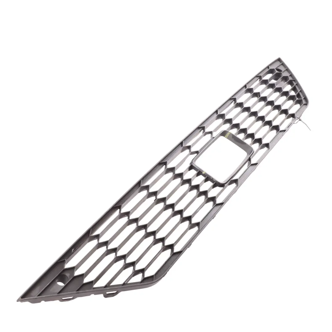 Mk3 5F FR Front Bumper Lower Grille Trim Cover Centre Panel to Seat Leon with Part number 5F0853667K Seat Leon Mk3 5F FR Front Bumper Lower Grille Trim Cover Centre Panel - SKU 5F0853667K-1 - Part number 5F0853667K