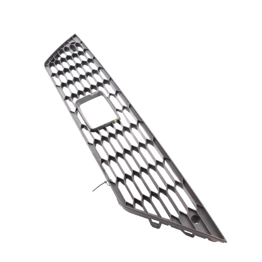 Mk3 5F FR Front Bumper Lower Grille Trim Cover Centre Panel to Seat Leon with Part number 5F0853667K Seat Leon Mk3 5F FR Front Bumper Lower Grille Trim Cover Centre Panel - SKU 5F0853667K-1 - Part number 5F0853667K