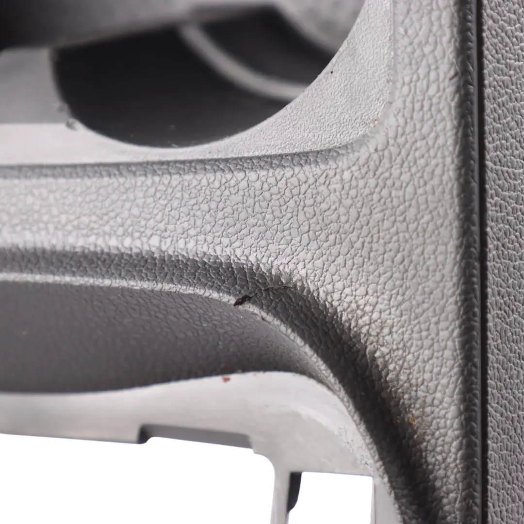 Mk3 Consola Central Bandeja Portavasos Compartimento Caja para Seat Leon con número de pieza 5F0863243A Seat Leon Mk3 Consola Central Bandeja Portavasos Compartimento Caja - SKU 5F0863243A - Número de pieza 5F0863243A