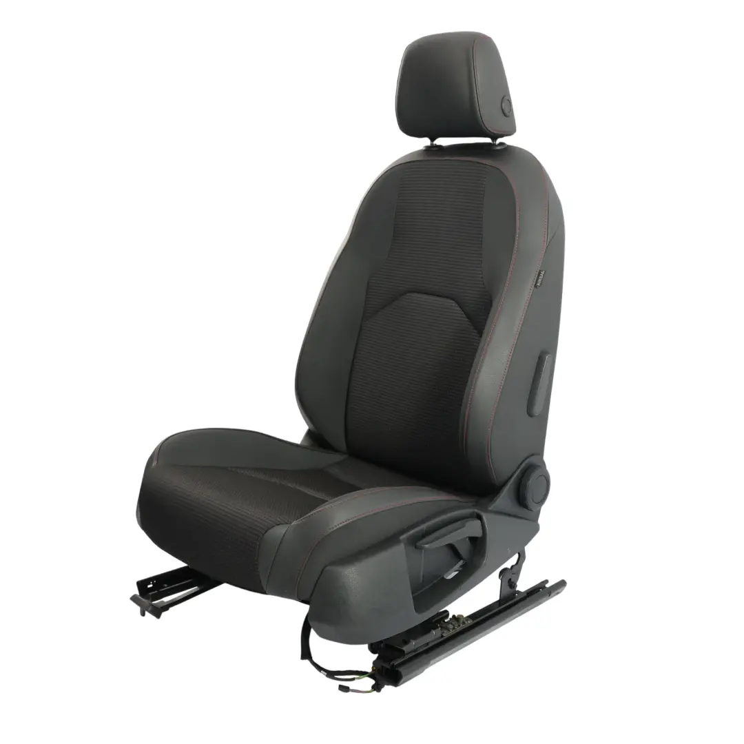 Mk3 5F Fotel Przedni Lewy Przód Pół Skóra Czarno Czerwony do Seat Leon o numerze 5F0881805HL Seat Leon Mk3 5F Fotel Przedni Lewy Przód Pół Skóra Czarno Czerwony - SKU 5F0881805HL-1 - Numer Części 5F0881805HL