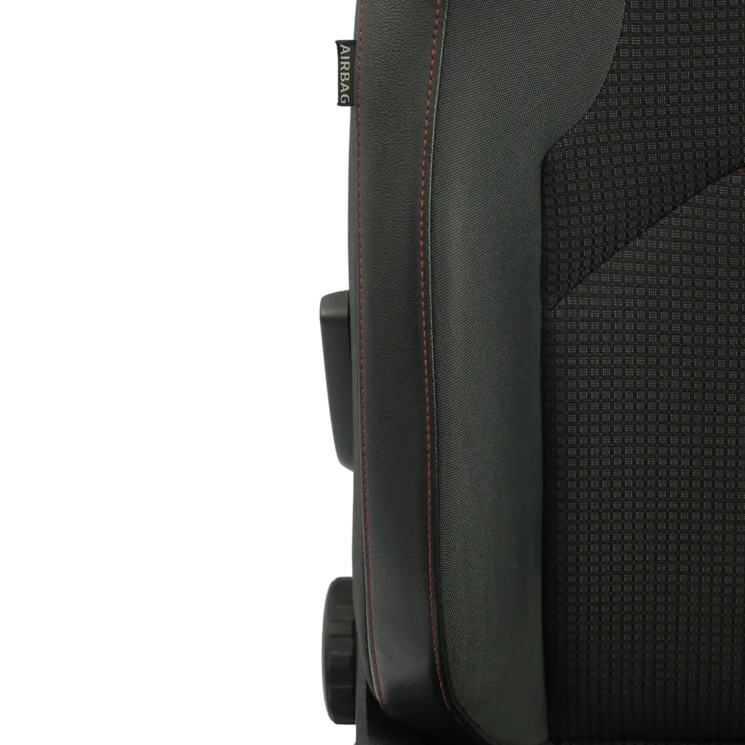 Mk3 5F Siège Avant Droit Cuir Tissu Tissu Noir Surpiqûres Rouges pour Seat Leon à propos du numéro de pièce 5F0881806HL Seat Leon Mk3 5F Siège Avant Droit Cuir Tissu Tissu Noir Surpiqûres Rouges - SKU 5F0881806HL-1 - Numéro de pièce 5F0881806HL