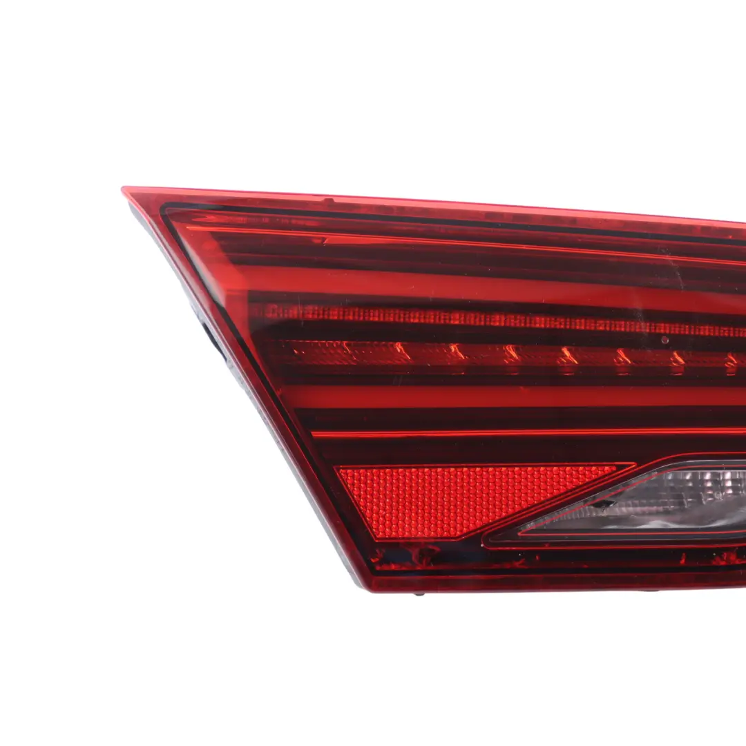 5F Lampa Klapy Bagażnika Lewy Tył Lewa Tylna do Seat Leon FR o numerze 5F0945307P Seat Leon FR 5F Lampa Klapy Bagażnika Lewy Tył Lewa Tylna - SKU 5F0945307P - Numer Części 5F0945307P