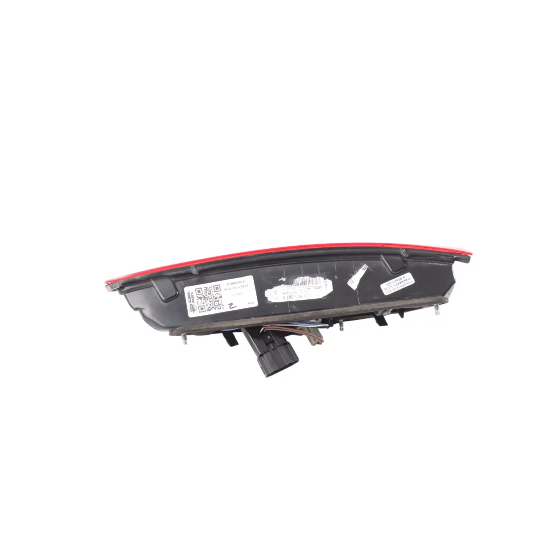 5F Boot Tailgate Inner LIght Lamp Rear Left N/S to Seat Leon FR with Part number 5F0945307P Seat Leon FR 5F Boot Tailgate Inner LIght Lamp Rear Left N/S - SKU 5F0945307P - Part number 5F0945307P