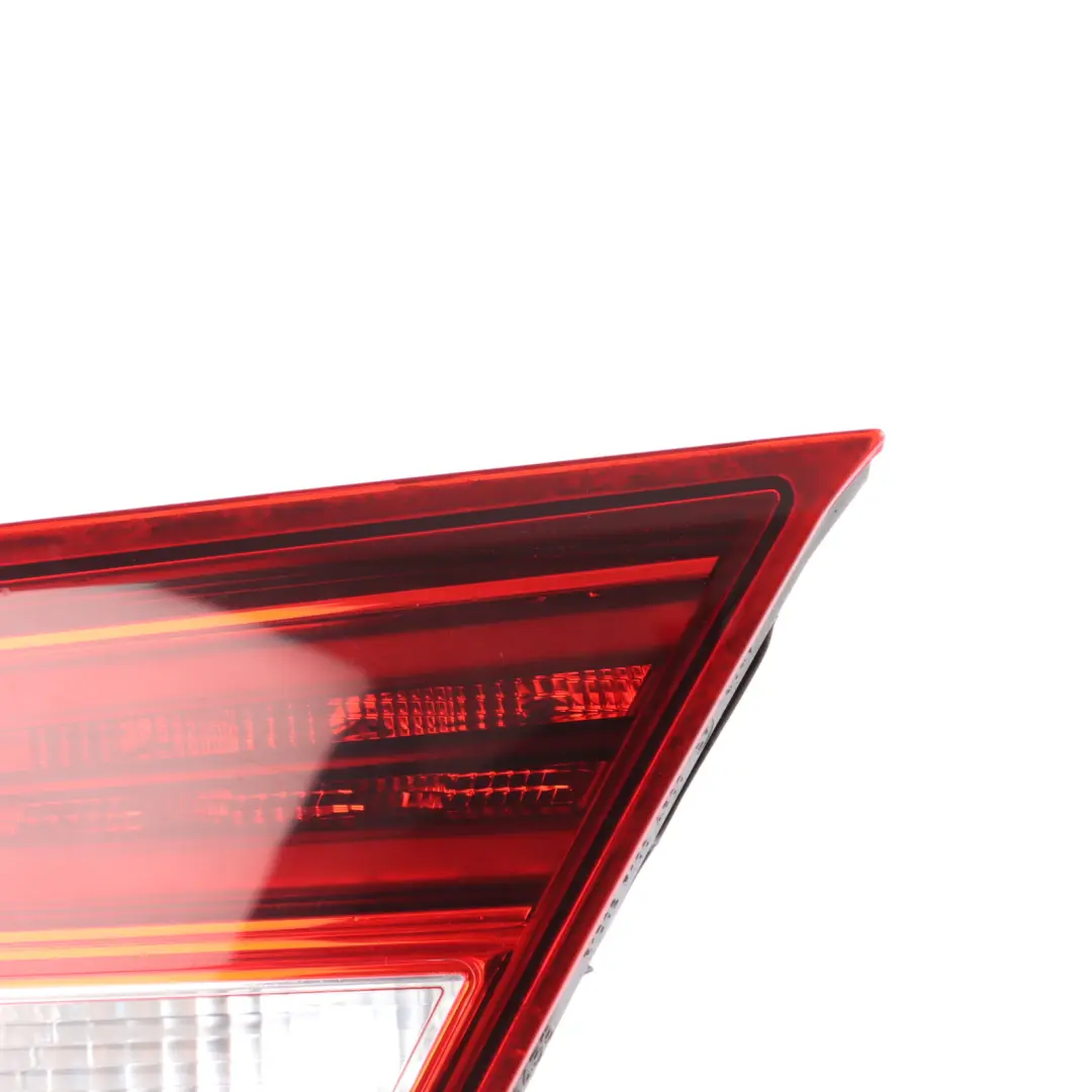 Mk3 Boot Lid Tailgate Light LED Lamp Inner Right O/S to Seat Leon with Part number 5F0945308H Seat Leon Mk3 Boot Lid Tailgate Light LED Lamp Inner Right O/S - SKU RHD-5F0945308H - Part number 5F0945308H