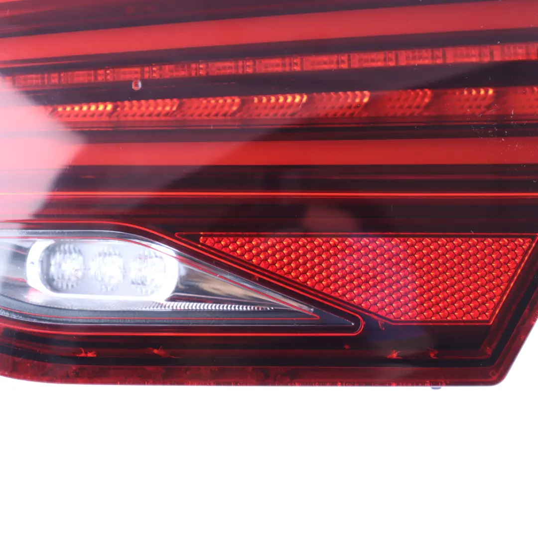 Mk3 Rear Tailgate LED Inner Lamp Light Right O/S to Seat Leon with Part number 5F0945308P Seat Leon Mk3 Rear Tailgate LED Inner Lamp Light Right O/S - SKU RHD-5F0945308P - Part number 5F0945308P