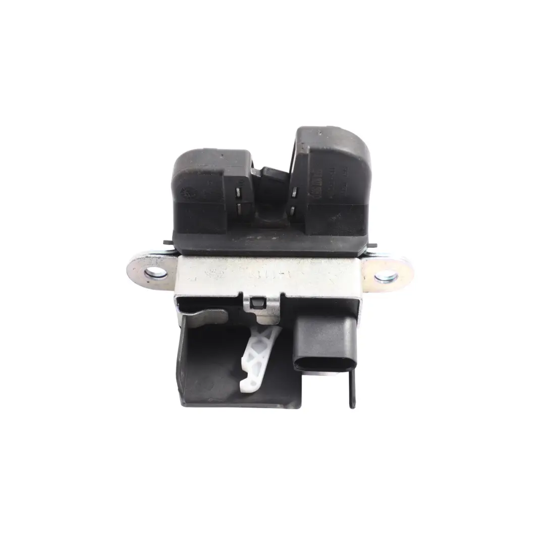 Mk3 Zamek Klapy Bagażnika do Seat Leon o numerze 5F4827505D Seat Leon Mk3 Zamek Klapy Bagażnika - SKU 5F4827505D - Numer Części 5F4827505D