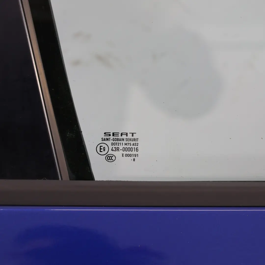 Porta Anteriore Destra Mystery Blue Effetto Perla - W5L per Seat Leon 3 con numero di parte 5F4831056A Seat Leon 3 Porta Anteriore Destra Mystery Blue Effetto Perla - W5L - SKU 5F4831056A-MYBL - Numero di parte 5F4831056A