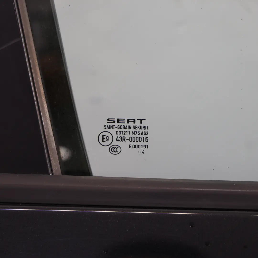 Seat Leon Mk3 Tür Vorne Rechts Phantom Black Schwarz - Z9Y - SKU 5F4831056A-PHB - Teilenummer 5F4831056A