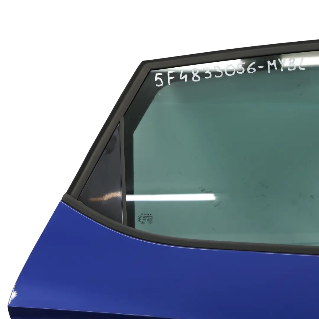 Pannello Di Copertura Posteriore Destro Mystery Blue - W5L per Seat Leon 3 con numero di parte 5F4833056 Seat Leon 3 Pannello Di Copertura Posteriore Destro Mystery Blue - W5L - SKU 5F4833056-MYBL - Numero di parte 5F4833056