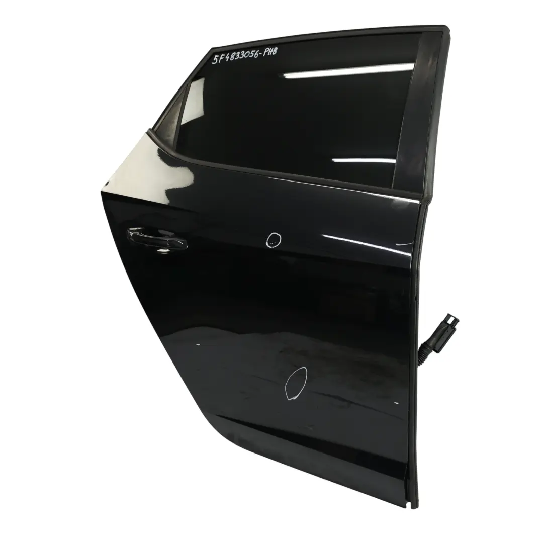 Seat Leon Mk3 Tür Hinten Rechts Abdeckplatte Phantom Black Schwarz - Z9Y - SKU 5F4833056-PHB - Teilenummer 5F4833056