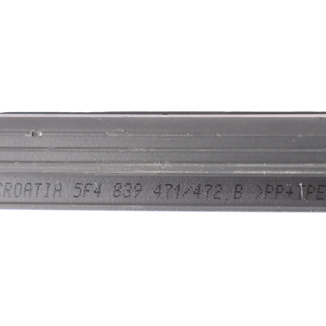 Seat Leon Mk3 5F Joint De Vitre Intérieur Arrière Gauche Porte 5F4839472B - SKU 5F4839471B - Numéro de pièce 5F4839471B