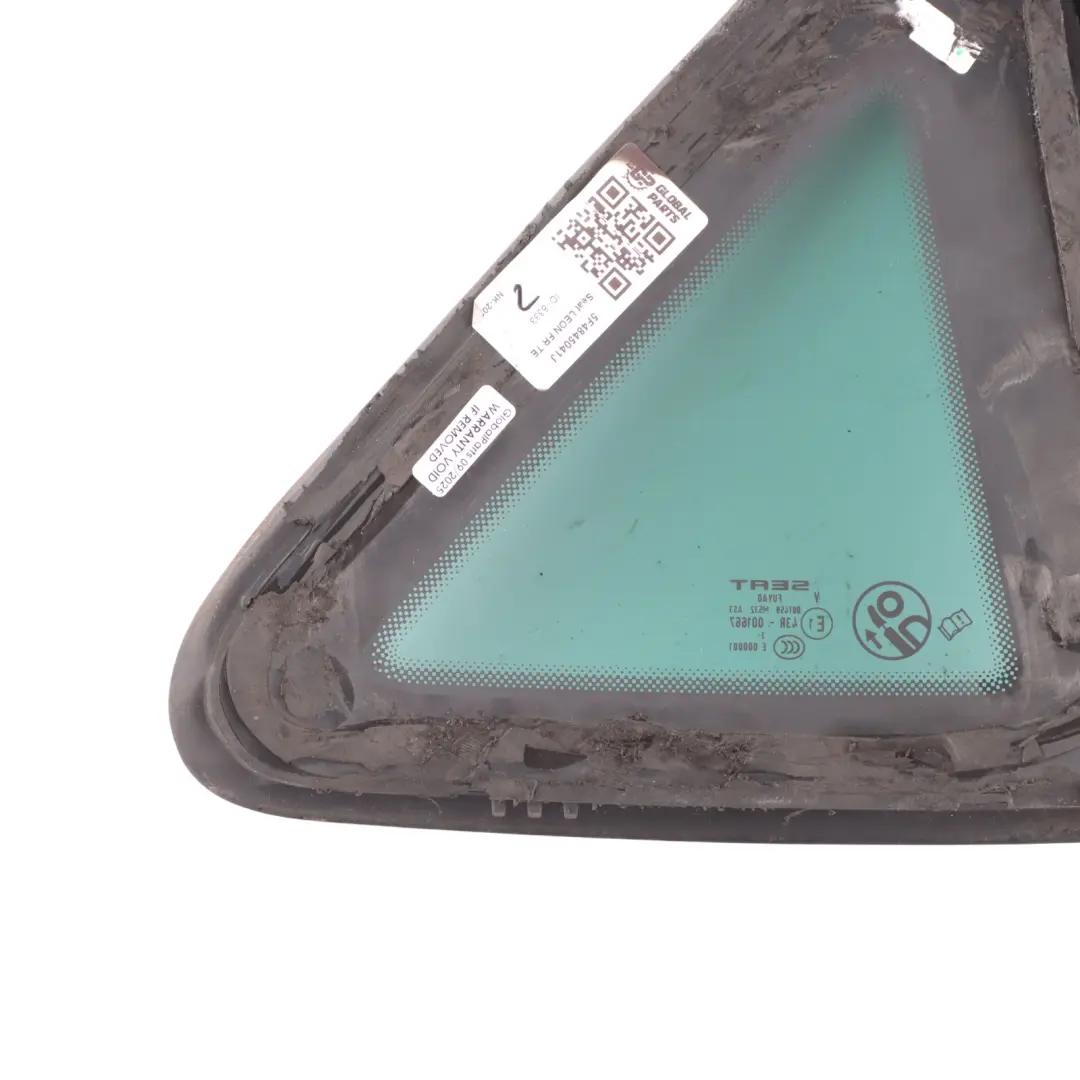 Mk3 5F Puerta Cuarto Ventana Trasera Izquierda Cristal AS3 para Seat Leon con número de pieza 5F4845041J Seat Leon Mk3 5F Puerta Cuarto Ventana Trasera Izquierda Cristal AS3 - SKU 5F4845041J - Número de pieza 5F4845041J