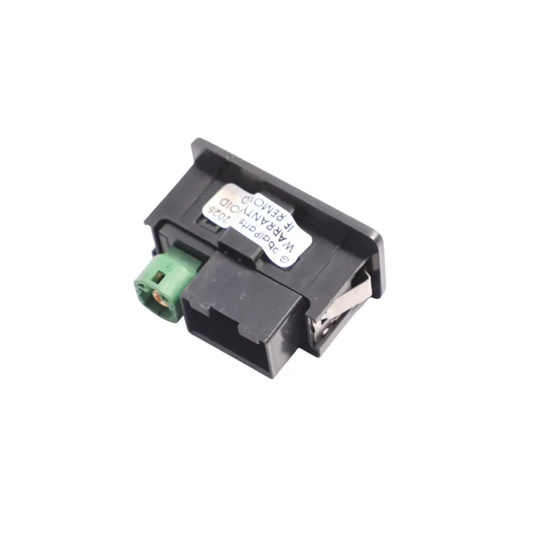 Seat Leon Mk3 5F Media In Port Socket Connection Adapter - SKU 5G0035222C - Part number 5G0035222C