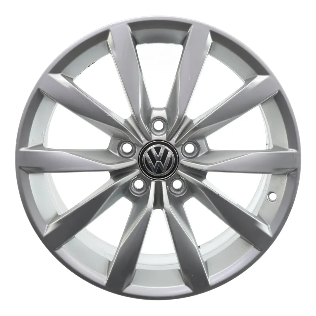 Srebrna Felga Aluminiowa 17" 7J ET49 5G0601025CH do Volkswagen Golf Mk7 o numerze 5G0601025CH-1 Volkswagen Golf Mk7 Srebrna Felga Aluminiowa 17" 7J ET49 5G0601025CH - SKU 5G0601025CH-1 - Numer Części 5G0601025CH-1