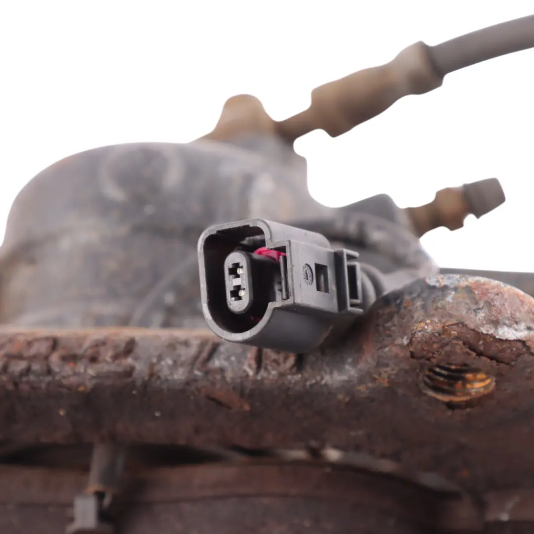 Boîtier Étrier Frein Avant Droit Noir pour Volkswagen Golf R Mk7 à propos du numéro de pièce 5G0615124D Volkswagen Golf R Mk7 Boîtier Étrier Frein Avant Droit Noir - SKU 5G0615124D-1 - Numéro de pièce 5G0615124D