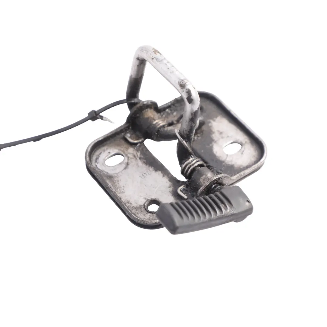 Front Bonnet Lock Catch Latch to Volkswagen Golf Mk7 VII with Part number 5G0823186B Volkswagen Golf Mk7 VII Front Bonnet Lock Catch Latch - SKU 5G0823186B - Part number 5G0823186B