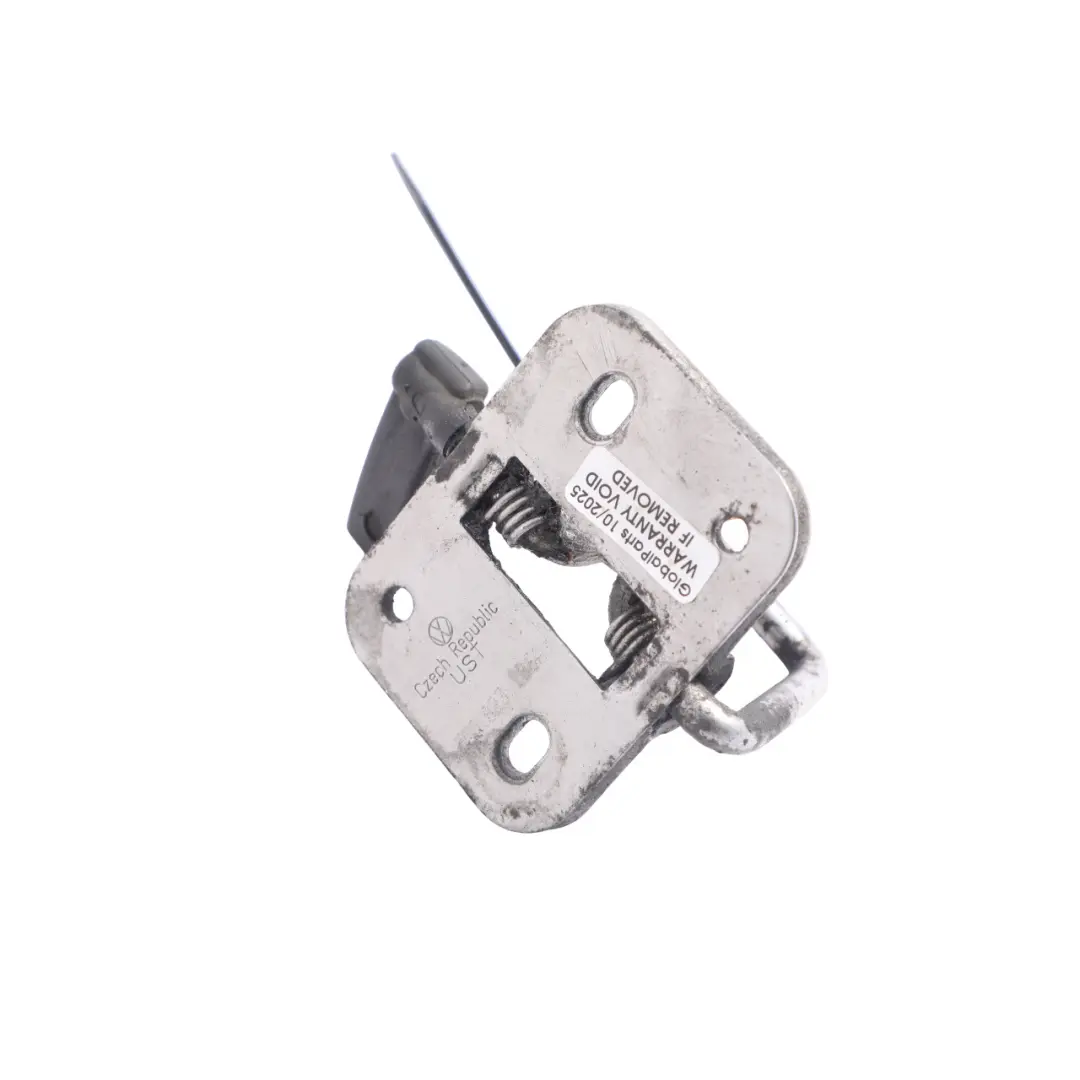 Rygiel Zamek Maski Przedniej do Volkswagen Golf Mk7 VII o numerze 5G0823186B Volkswagen Golf Mk7 VII Rygiel Zamek Maski Przedniej - SKU 5G0823186B - Numer Części 5G0823186B