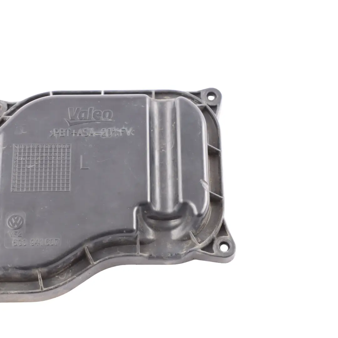 Headlight Cap Dust Cover Left N/S to Volkswagen Golf Mk7 with Part number 5G0941607 Volkswagen Golf Mk7 Headlight Cap Dust Cover Left N/S - SKU 5G0941607 - Part number 5G0941607