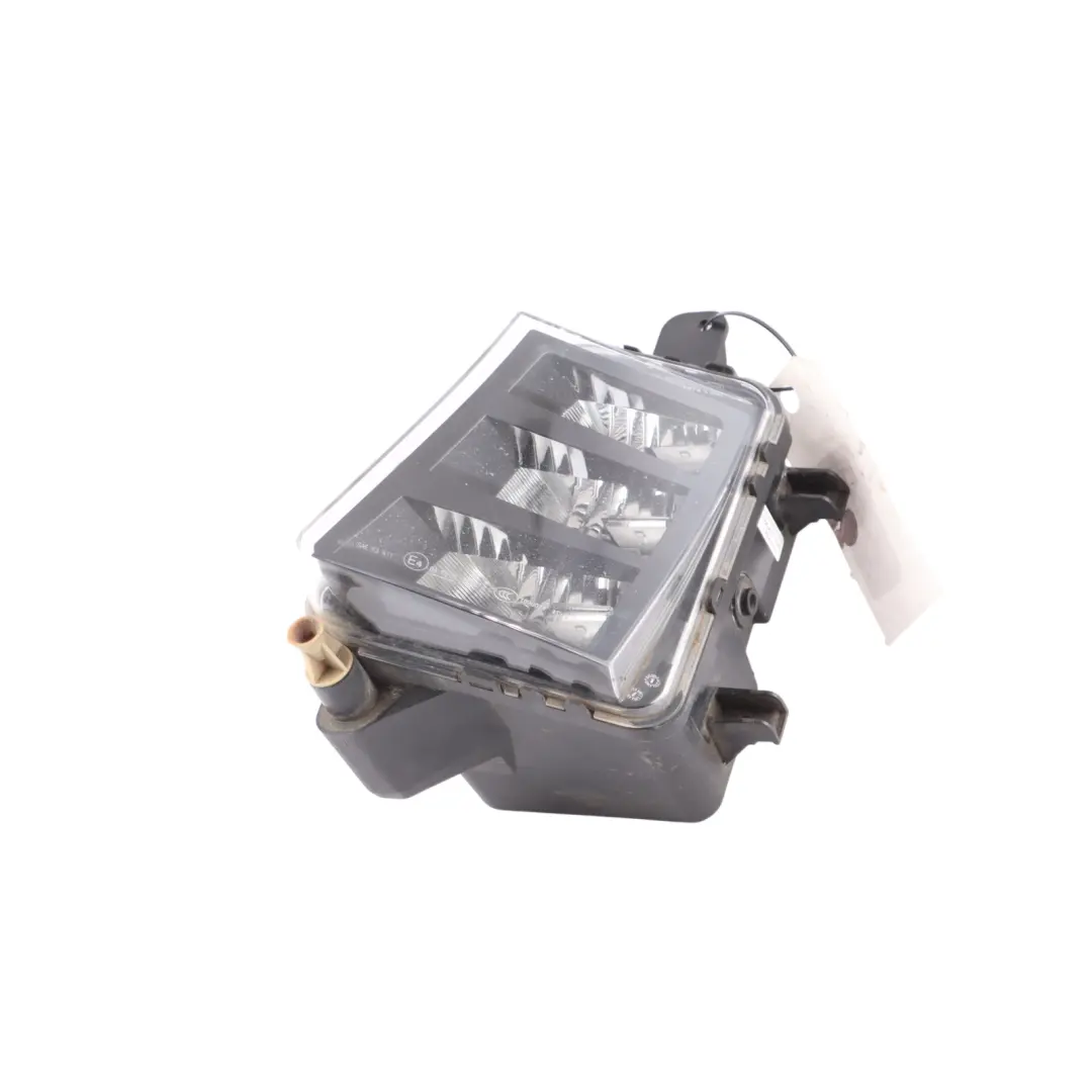 Front Bumper LED Fog Light Lamp Left N/S to Volkswagen Golf Mk7 GTD with Part number 5G0941699 Volkswagen Golf Mk7 GTD Front Bumper LED Fog Light Lamp Left N/S - SKU 5G0941699 - Part number 5G0941699