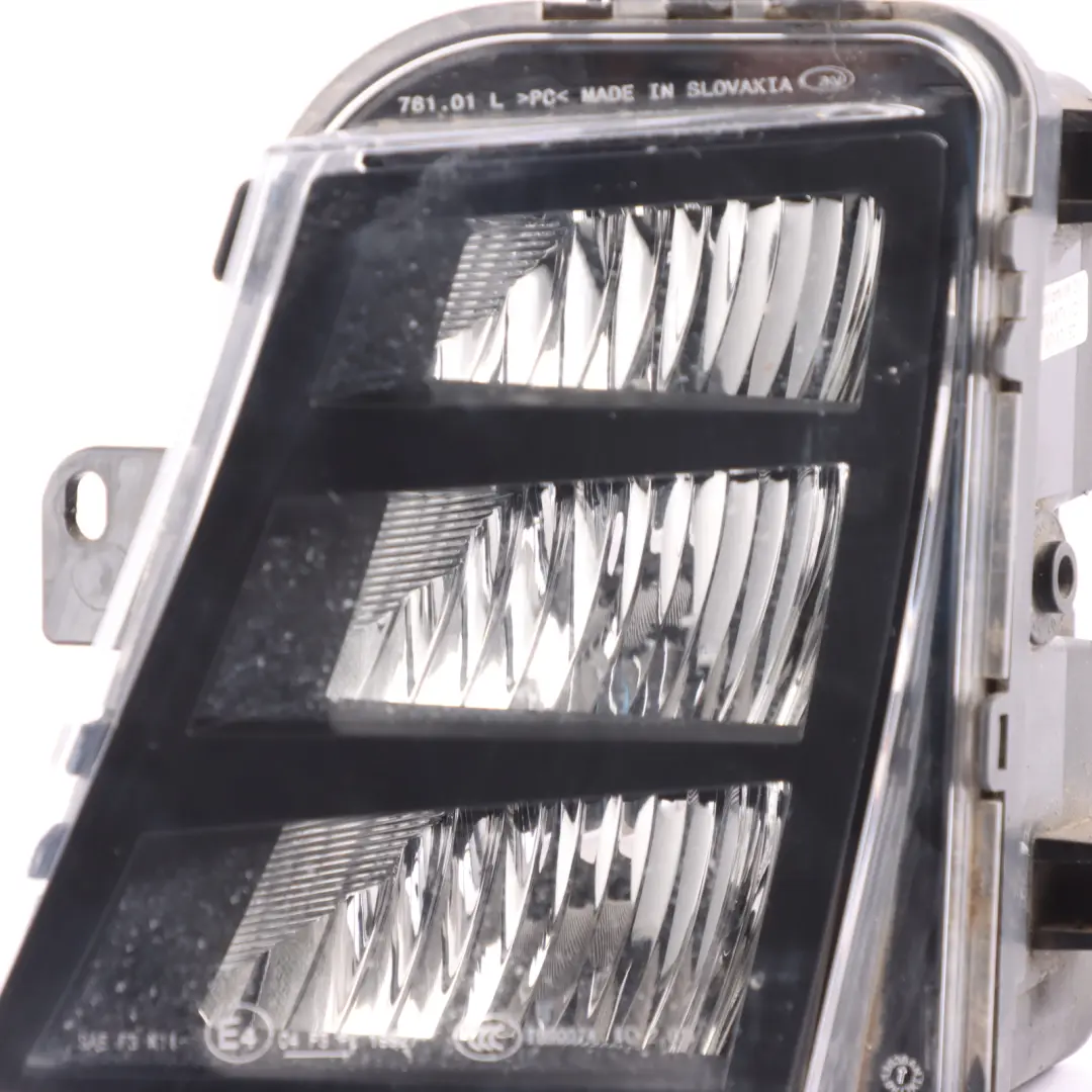 Front Bumper LED Fog Light Lamp Left N/S to Volkswagen Golf Mk7 GTD with Part number 5G0941699 Volkswagen Golf Mk7 GTD Front Bumper LED Fog Light Lamp Left N/S - SKU 5G0941699 - Part number 5G0941699