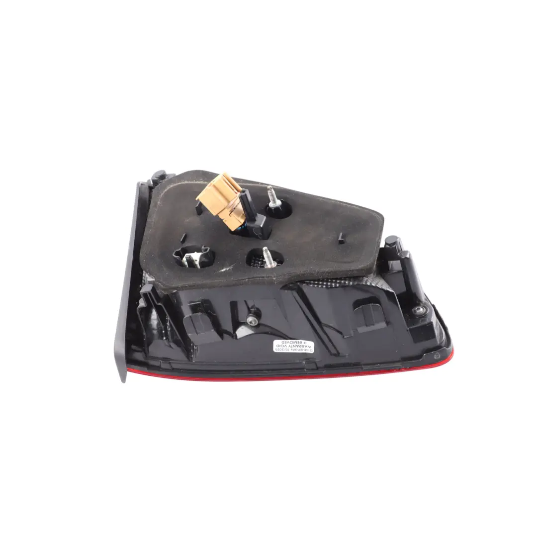 5G Tail Light Lamp Light Rear Inner Right O/S to Volkswagen Golf Mk7 with Part number 5G0945094AH Volkswagen Golf Mk7 5G Tail Light Lamp Light Rear Inner Right O/S - SKU 5G0945094AH - Part number 5G0945094AH