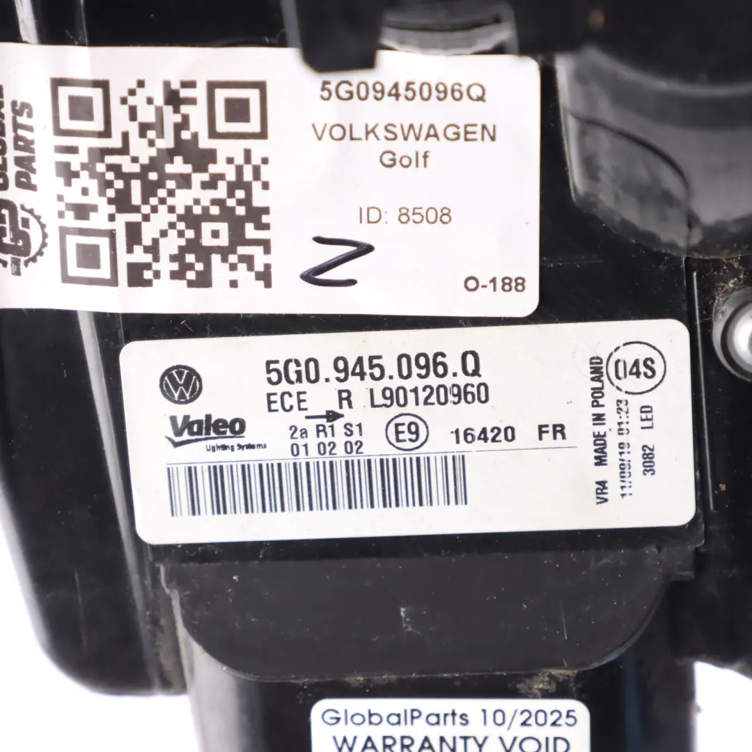 VW Volkswagen Golf Mk7 Feu Arrière Extérieur Droit LED - SKU 5G0945096Q - Numéro de pièce 5G0945096Q