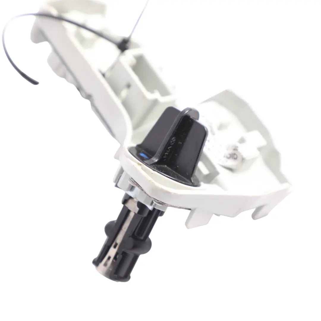 Inner Lamp Tailgate Bulb Carrier Left N/S to Volkswagen Golf Mk7 Rear with Part number 5G0945259A Volkswagen Golf Mk7 Rear Inner Lamp Tailgate Bulb Carrier Left N/S - SKU 5G0945259A - Part number 5G0945259A