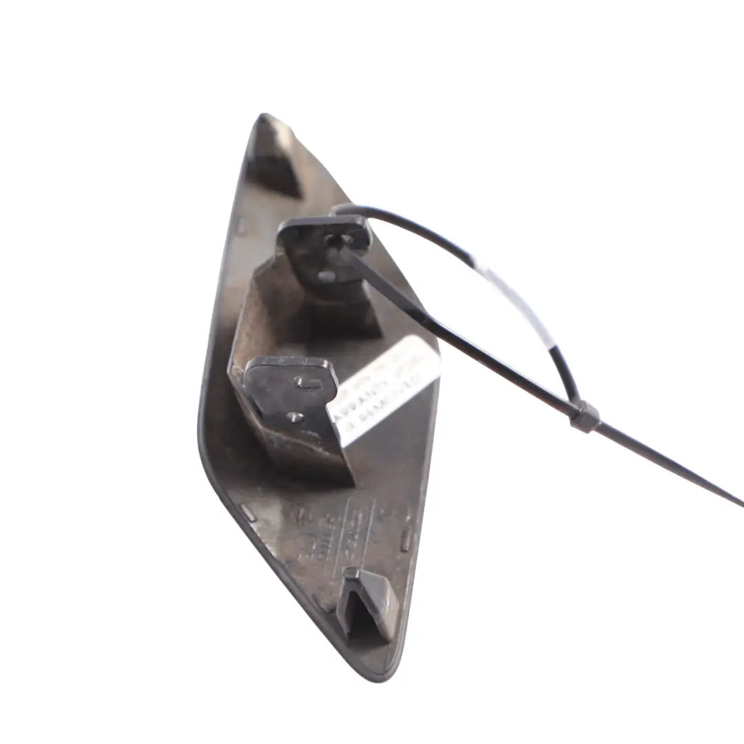 Headlight Washer Cover Cap Flap Right O/S Black - 041 to VW Golf Mk7 with Part number 5G0955110A VW Golf Mk7 Headlight Washer Cover Cap Flap Right O/S Black - 041 - SKU 5G0955110A-BLC - Part number 5G0955110A