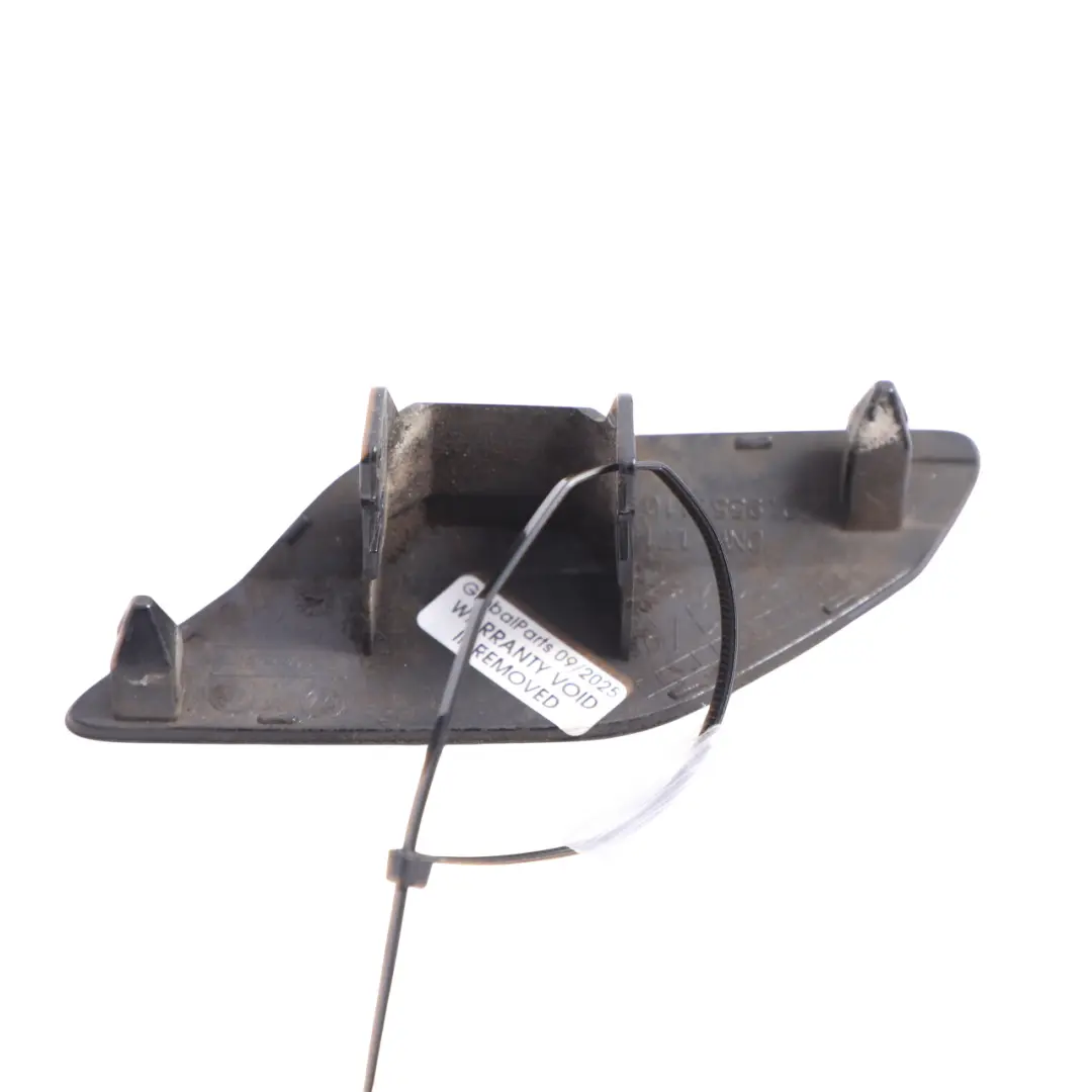 Headlight Washer Cover Cap Flap Right O/S Black - 041 to VW Golf Mk7 with Part number 5G0955110A VW Golf Mk7 Headlight Washer Cover Cap Flap Right O/S Black - 041 - SKU 5G0955110A-BLC - Part number 5G0955110A