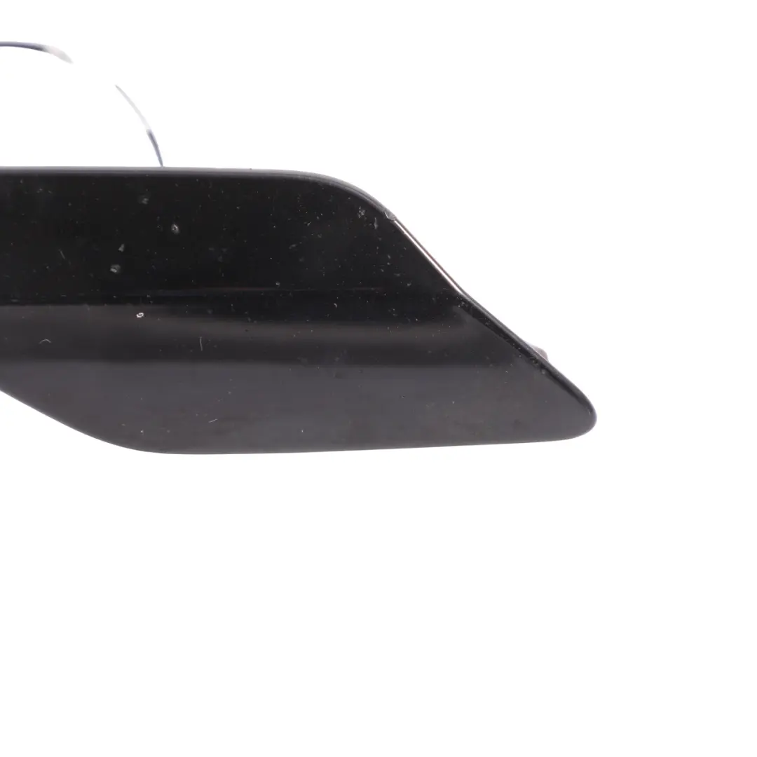 Headlight Washer Cover Cap Flap Right O/S Black - 041 to VW Golf Mk7 with Part number 5G0955110A VW Golf Mk7 Headlight Washer Cover Cap Flap Right O/S Black - 041 - SKU 5G0955110A-BLC - Part number 5G0955110A