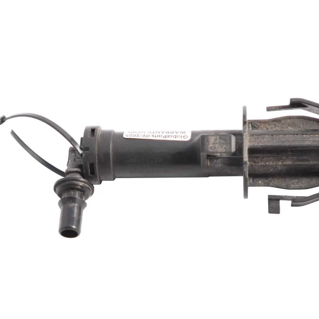 Headlight Washer Spray Nozzle Jet Right O/S to Volkswagen VW Golf Mk7 with Part number 5G0955966 Volkswagen VW Golf Mk7 Headlight Washer Spray Nozzle Jet Right O/S - SKU 5G0955966 - Part number 5G0955966