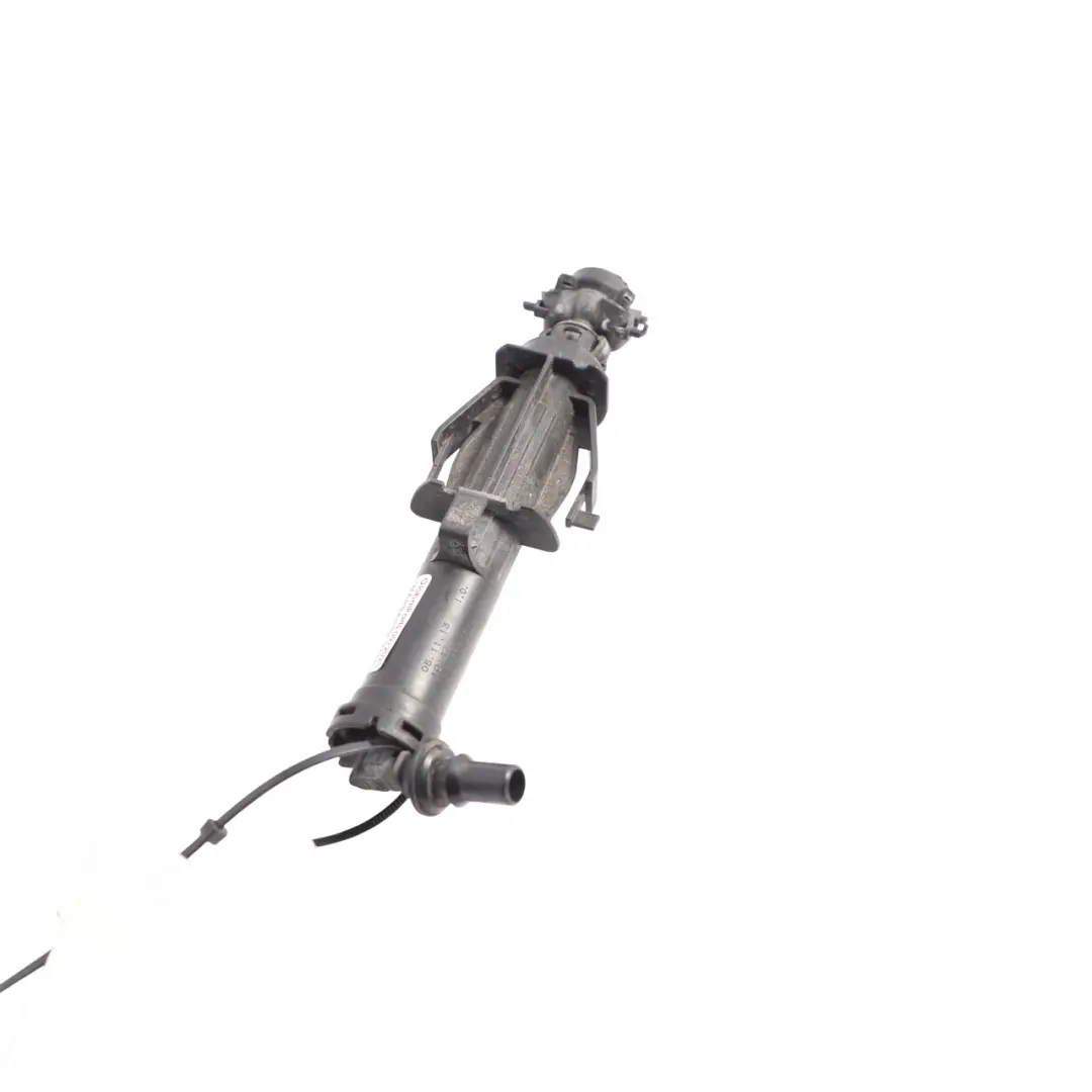 Headlight Washer Spray Nozzle Jet Right O/S to Volkswagen VW Golf Mk7 with Part number 5G0955966 Volkswagen VW Golf Mk7 Headlight Washer Spray Nozzle Jet Right O/S - SKU 5G0955966 - Part number 5G0955966