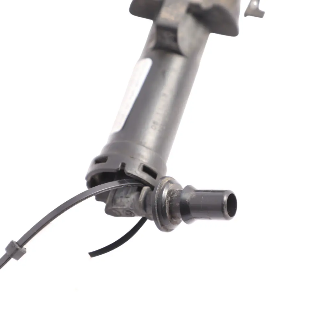 Headlight Washer Spray Nozzle Jet Right O/S to Volkswagen VW Golf Mk7 with Part number 5G0955966 Volkswagen VW Golf Mk7 Headlight Washer Spray Nozzle Jet Right O/S - SKU 5G0955966 - Part number 5G0955966