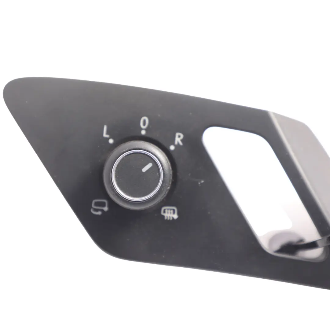 Exterior Wing Mirror Adjuster Control Switch to VW Volkswagen Golf Mk7 with Part number 5G0959565AJ VW Volkswagen Golf Mk7 Exterior Wing Mirror Adjuster Control Switch - SKU RHD-5G0959565AJ - Part number 5G0959565AJ