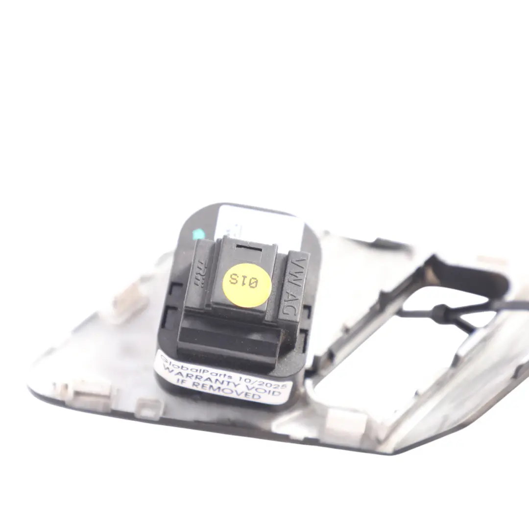 Exterior Wing Mirror Adjuster Control Switch to VW Volkswagen Golf Mk7 with Part number 5G0959565AJ VW Volkswagen Golf Mk7 Exterior Wing Mirror Adjuster Control Switch - SKU RHD-5G0959565AJ - Part number 5G0959565AJ