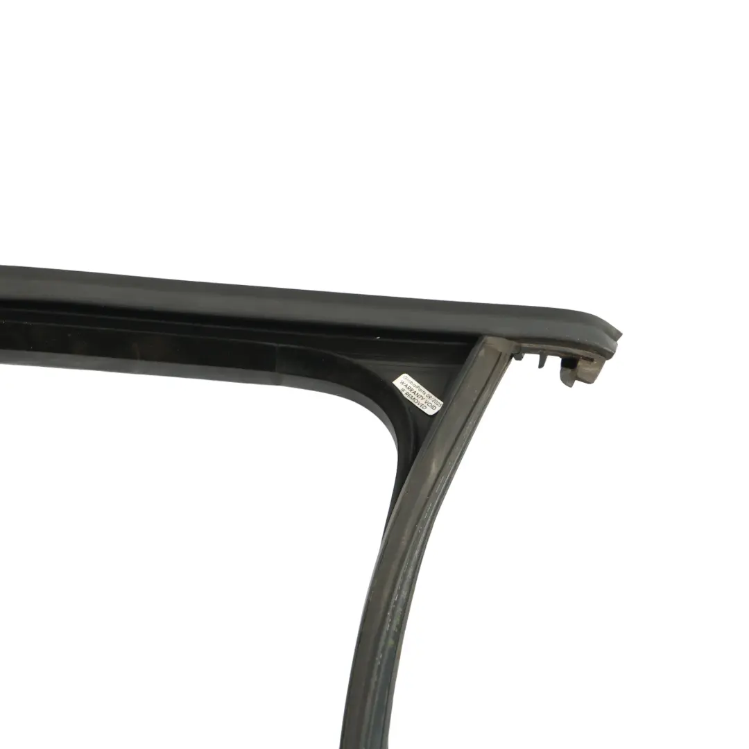 VW Golf VII Guarnizione Guida Finestrino Anteriore Sinistro 3 Porte - SKU 5G3837431E - Numero di parte 5G3837431E