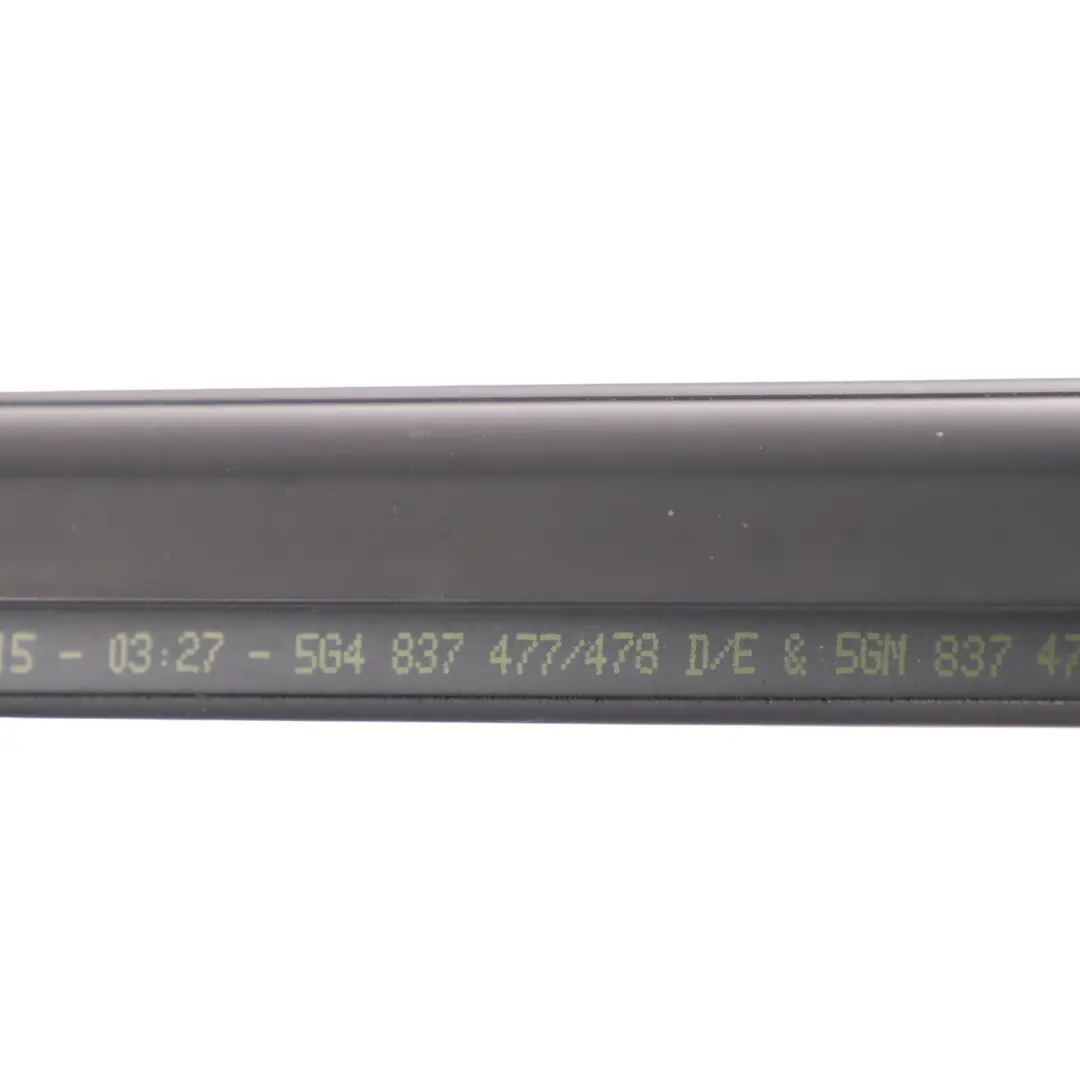 Finestrino Anteriore Porta Guarnizione Sinistra per Volkswagen Golf Mk7 con numero di parte 5G4837477D Volkswagen Golf Mk7 Finestrino Anteriore Porta Guarnizione Sinistra - SKU 5G4837477D - Numero di parte 5G4837477D