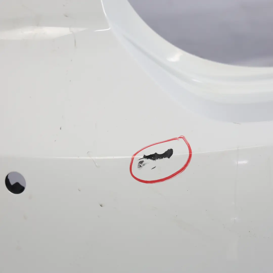 Zderzak Tylny Pure White Biały - C9A do Volkswagen VW Golf VII o numerze 5G6807417AP Volkswagen VW Golf VII Zderzak Tylny Pure White Biały - C9A - SKU 5G6807417AP-PWH - Numer Części 5G6807417AP