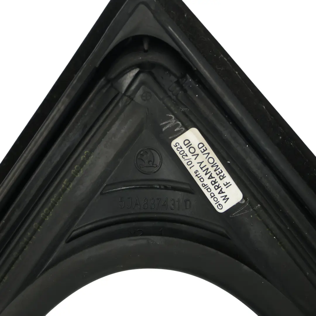 Skoda Rapid Mk1 NH1 Vordere Tür Fenster Dichtung Rahmen Trim Links - SKU 5JA837431D - Teilenummer 5JA837431D