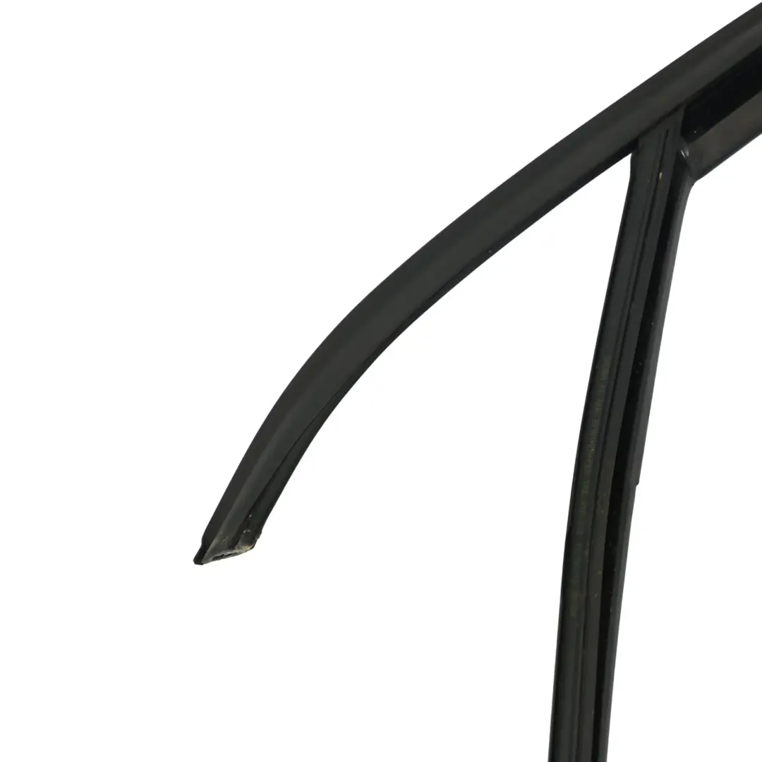 Mk1 NH1 Vordere Tür Fenster Dichtung Rahmen Trim Links für Skoda Rapid mit Teilenummer 5JA837431D Skoda Rapid Mk1 NH1 Vordere Tür Fenster Dichtung Rahmen Trim Links - SKU 5JA837431D - Teilenummer 5JA837431D