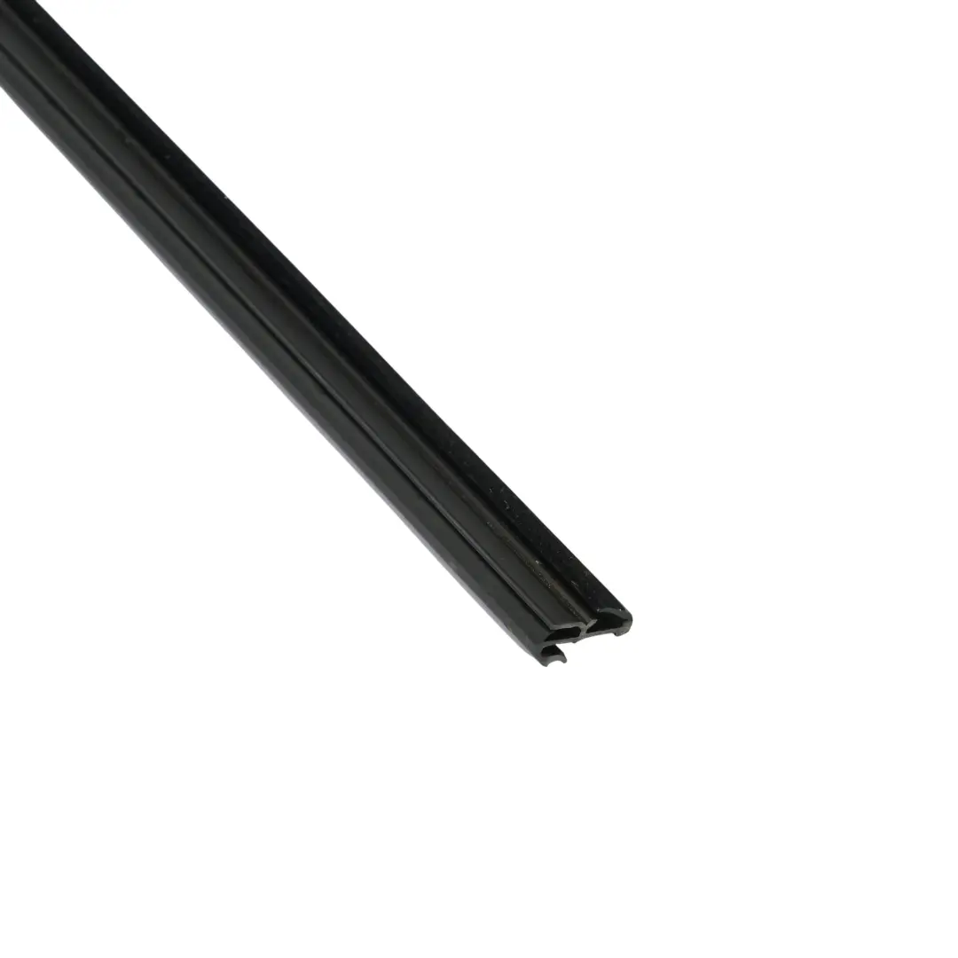 Puerta Delantera Ventana Tira Junta Izquierda para Skoda Rapid NH1 con número de pieza 5JA837479B Skoda Rapid NH1 Puerta Delantera Ventana Tira Junta Izquierda - SKU 5JA837479B - Número de pieza 5JA837479B