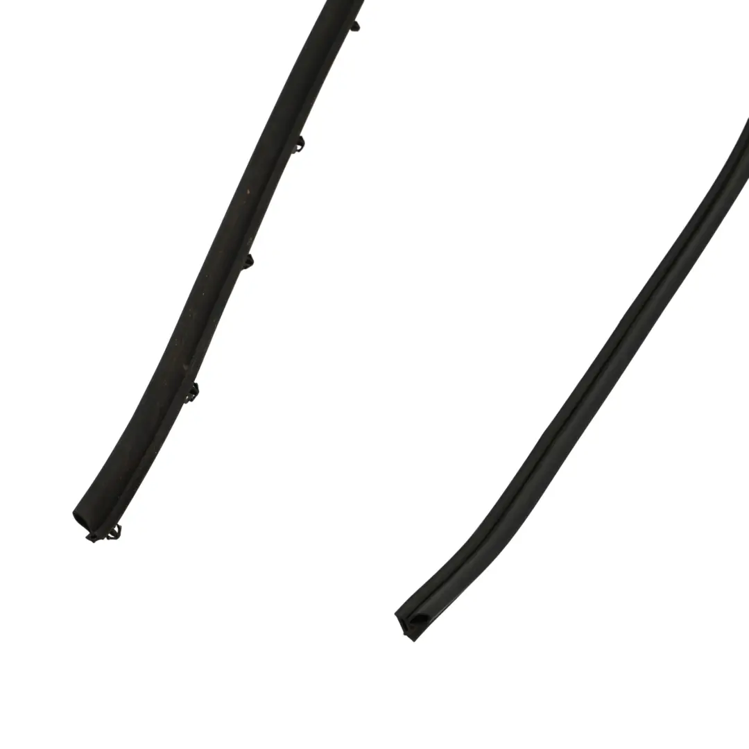 Mk6 Outer Door Seal Rear Left N/S to Skoda Rapid NH1 VW Polo with Part number 5JA839697C Skoda Rapid NH1 VW Polo Mk6 Outer Door Seal Rear Left N/S - SKU 5JA839697C - Part number 5JA839697C