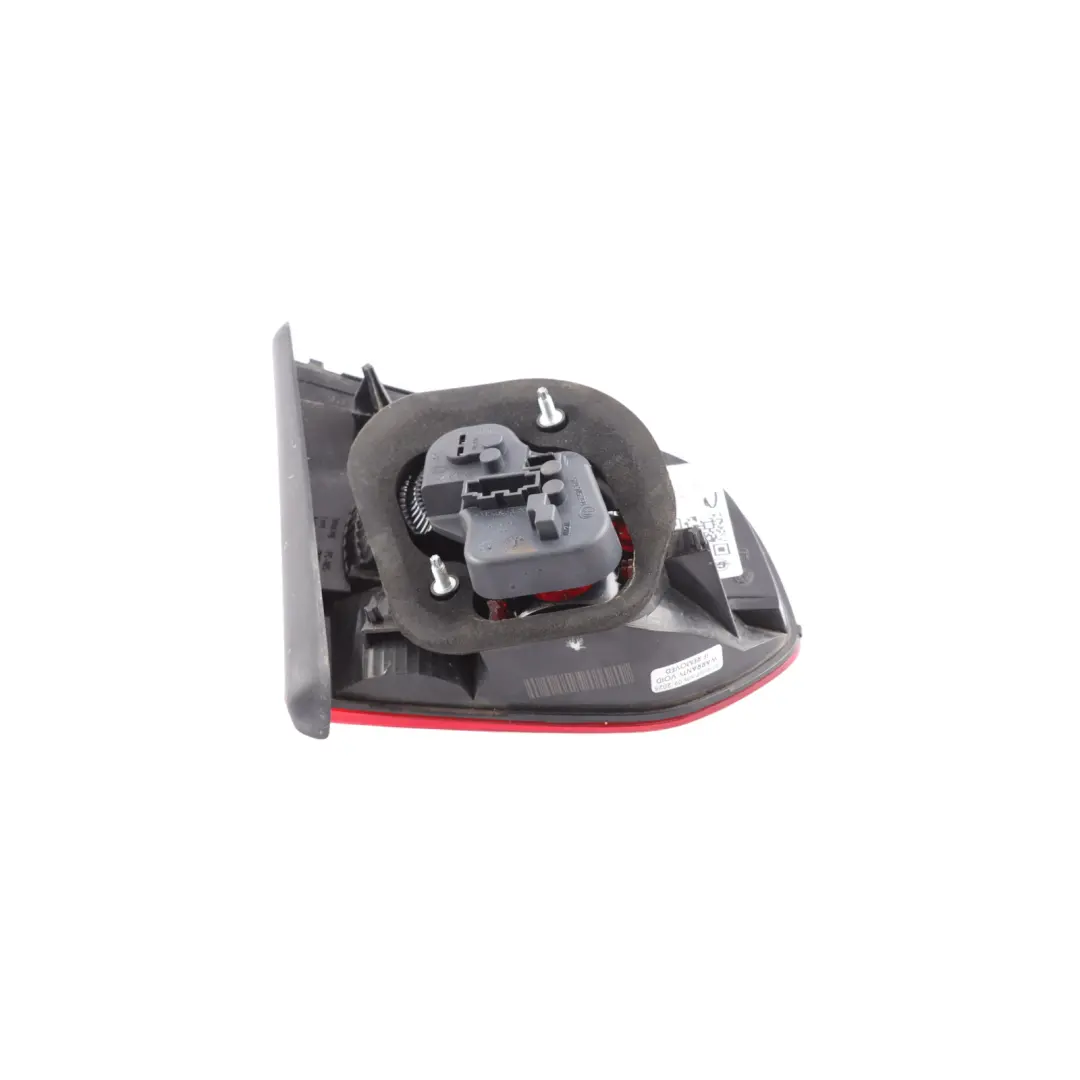 Mk6 Hinten Innere Heck Klappe Hatch Lampe Rechts für VW Volkswagen Golf mit Teilenummer 5K0945094L VW Volkswagen Golf Mk6 Hinten Innere Heck Klappe Hatch Lampe Rechts - SKU RHD-5K0945094L - Teilenummer 5K0945094L